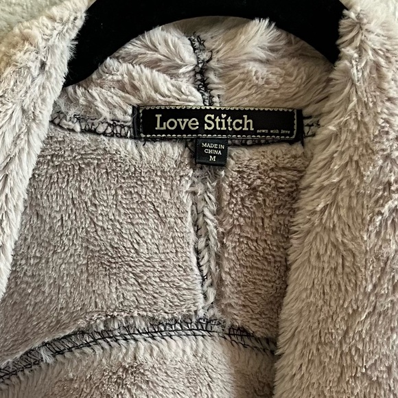 Love Stitch Black and Cream Faux Suede and Sherpa Jacket md - Picture 5 of 10